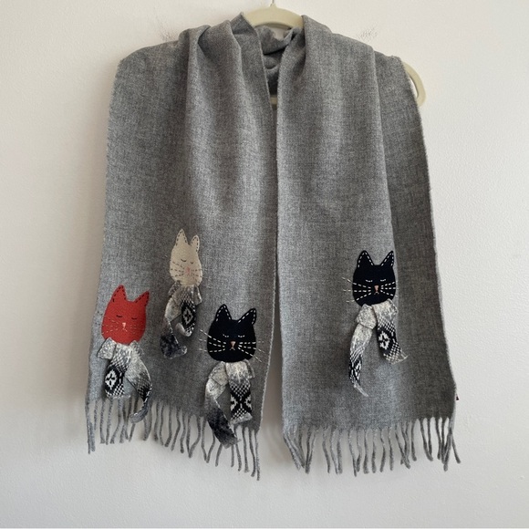 Tait and Style 3D wool cat lady scarf fringe cute fun teacher winter warm cozy - Picture 16 of 16